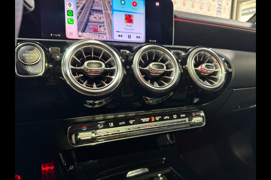 Mercedes-Benz A-Klasse 250 Premium Plus | AMG | Pano | Ambient light | PDC