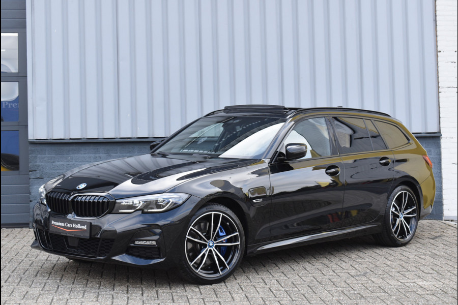 BMW 3 Serie Touring 330e xDrive M-Sport 292 Pk Pano Head-Up Laser Leder 19 Inch