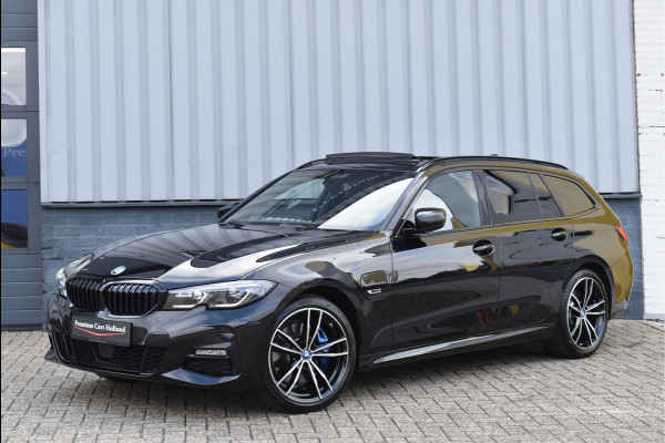 BMW 3 Serie Touring 330e xDrive M-Sport 292 Pk Pano Head-Up Laser Leder 19 Inch