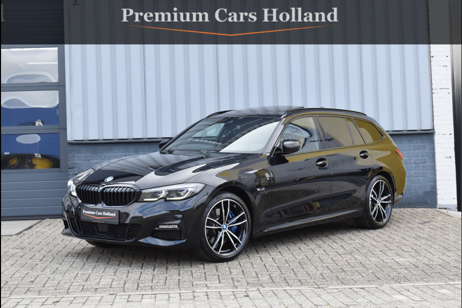 BMW 3 Serie Touring 330e xDrive M-Sport 292 Pk Pano Head-Up Laser Leder 19 Inch