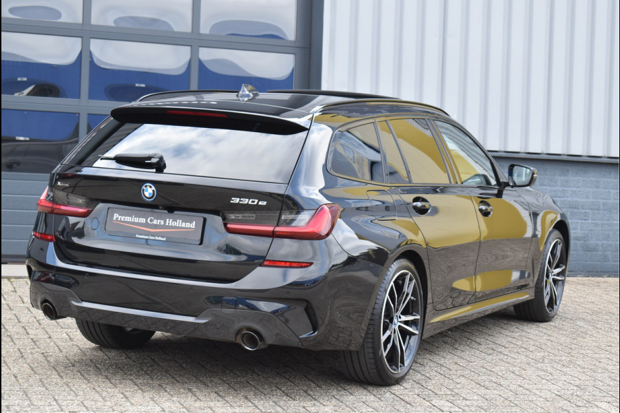 BMW 3 Serie Touring 330e xDrive M-Sport 292 Pk Pano Head-Up Laser Leder 19 Inch