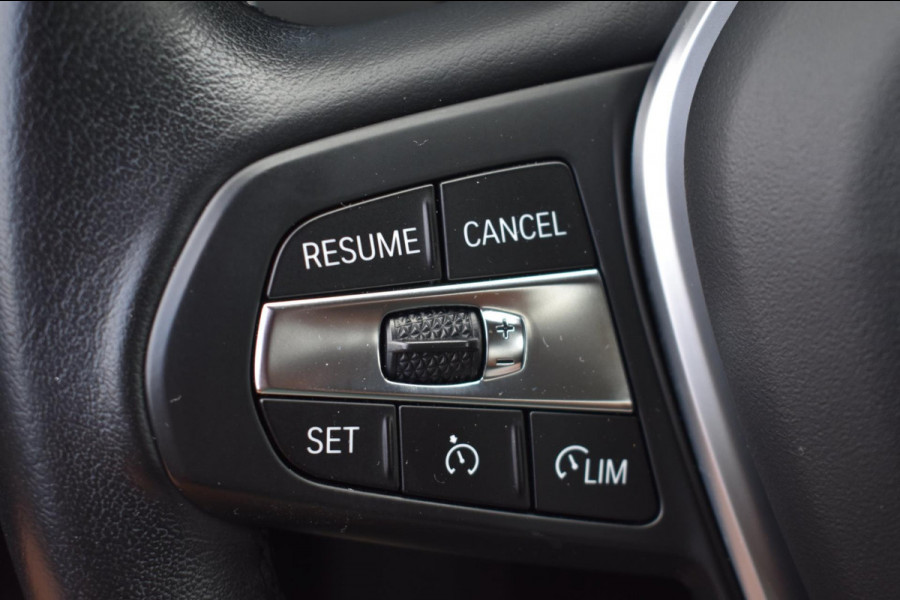 BMW 1-serie 118i Sport line | STOELVERWARMING | APPLE CARPLAY | ANDROID AUTO | NAP | SFEERVERLICHTING