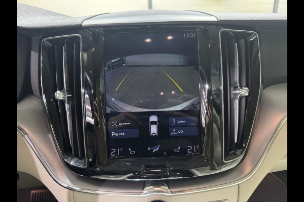 Volvo XC60 2.0 T5 Momentum | Pano | Camera | Dodehoek | ACC | Memory