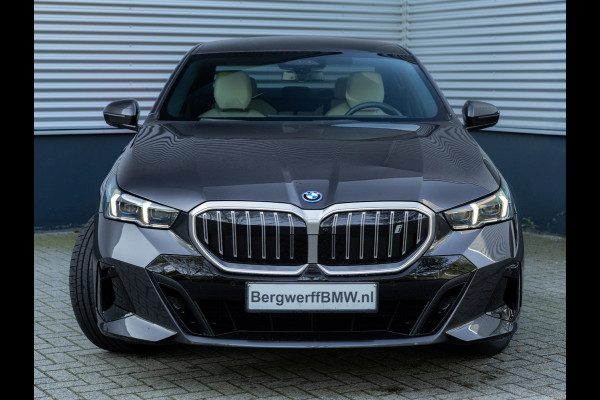 BMW i5 xDrive40 M-Sport - Onderstel Prof - Trekhaak - Bowers & Wilkins - Driving Ass Prof