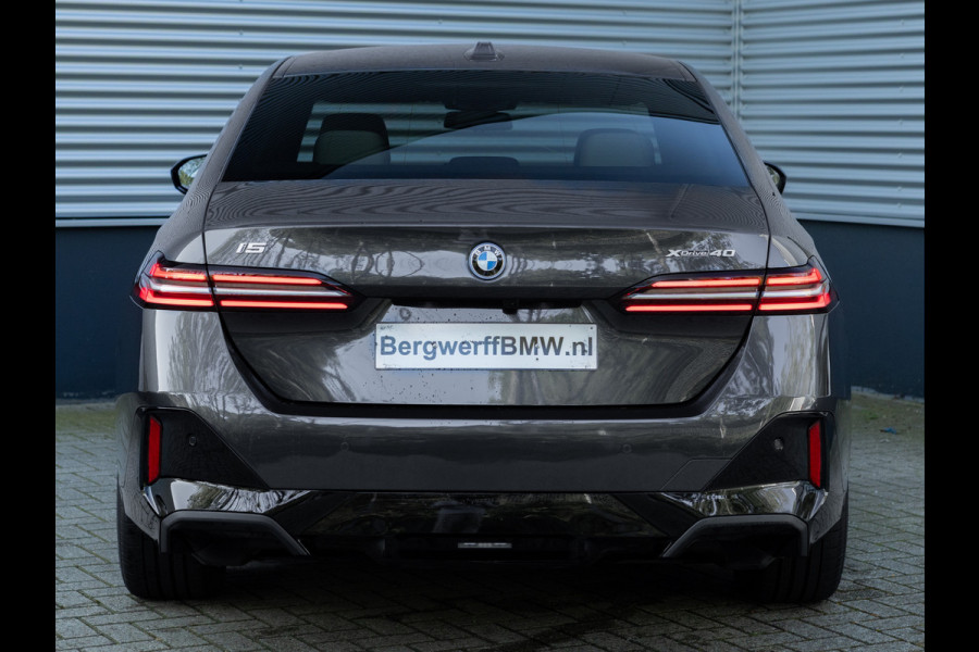 BMW i5 xDrive40 M-Sport - Onderstel Prof - Trekhaak - Bowers & Wilkins - Driving Ass Prof