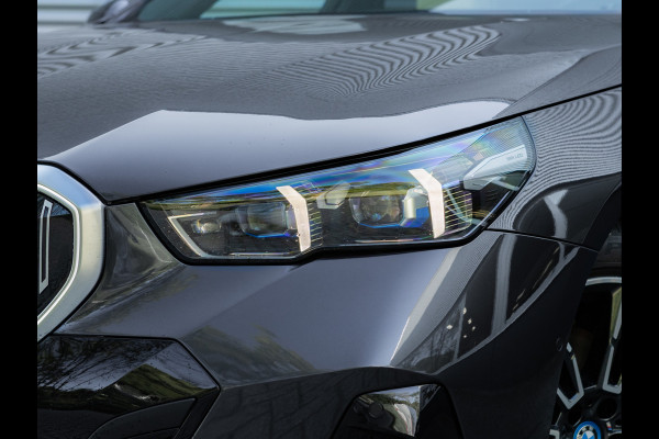 BMW i5 xDrive40 M-Sport - Onderstel Prof - Trekhaak - Bowers & Wilkins - Driving Ass Prof