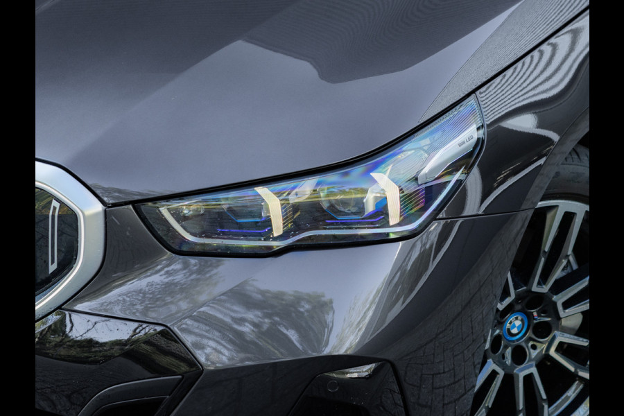 BMW i5 xDrive40 M-Sport - Onderstel Prof - Trekhaak - Bowers & Wilkins - Driving Ass Prof