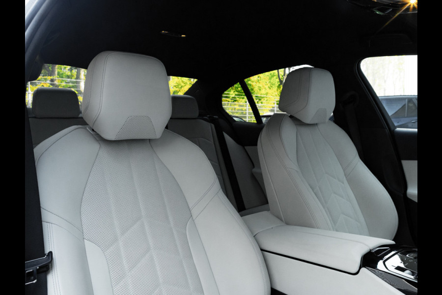 BMW i5 xDrive40 M-Sport - Onderstel Prof - Trekhaak - Bowers & Wilkins - Driving Ass Prof