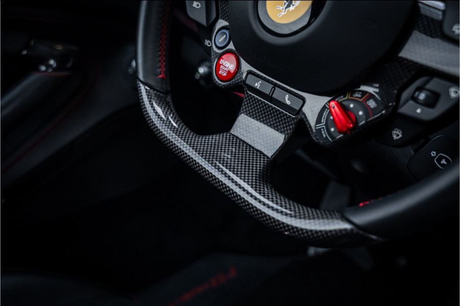 Ferrari F8 Tributo 3.9 V8 HELE - Dealeronderhouden | Nero Daytona | Carbon | Camera