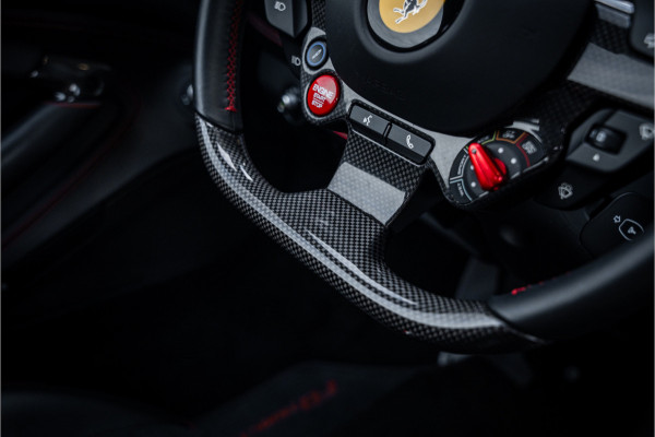Ferrari F8 Tributo 3.9 V8 HELE - Dealeronderhouden | Nero Daytona | Carbon | Camera