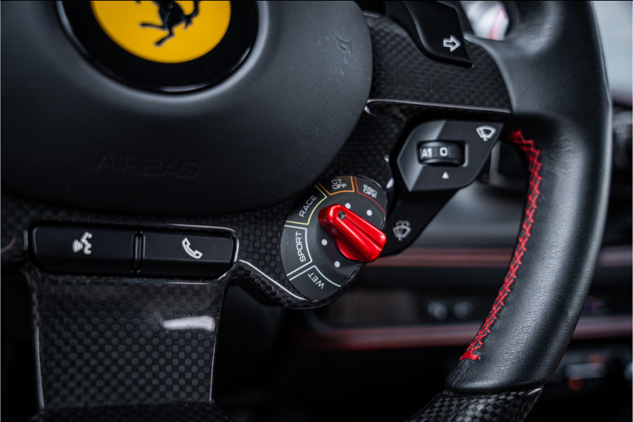 Ferrari F8 Tributo 3.9 V8 HELE - Dealeronderhouden | Nero Daytona | Carbon | Camera