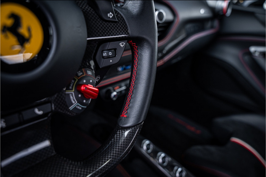 Ferrari F8 Tributo 3.9 V8 HELE - Dealeronderhouden | Nero Daytona | Carbon | Camera