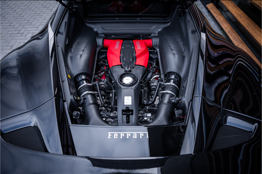 Ferrari F8 Tributo 3.9 V8 HELE - Dealeronderhouden | Nero Daytona | Carbon | Camera