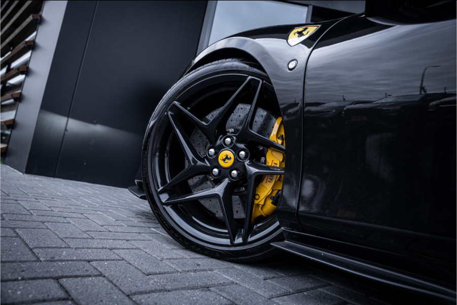 Ferrari F8 Tributo 3.9 V8 HELE - Dealeronderhouden | Nero Daytona | Carbon | Camera