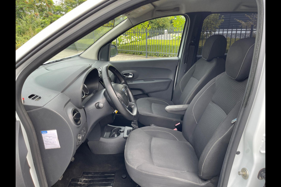 Dacia Lodgy 1.6 MPi AIRCO 7-PERSOONS TREKHAAK