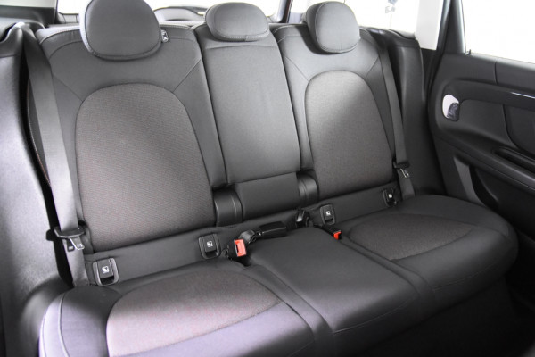 MINI Countryman 2.0 Cooper S E ALL4 *1ste Eigenaar*Navigatie*4x4*PDC* MINI Countryman 2.0 Cooper S E ALL4 *1ste Eigenaar*Navigatie*4x4*PDC*