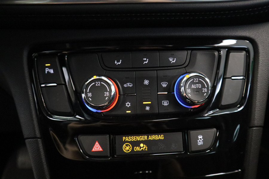 Opel Mokka X 1.4 Turbo Innovation Navigatie 19'inch lmv CruiseControl