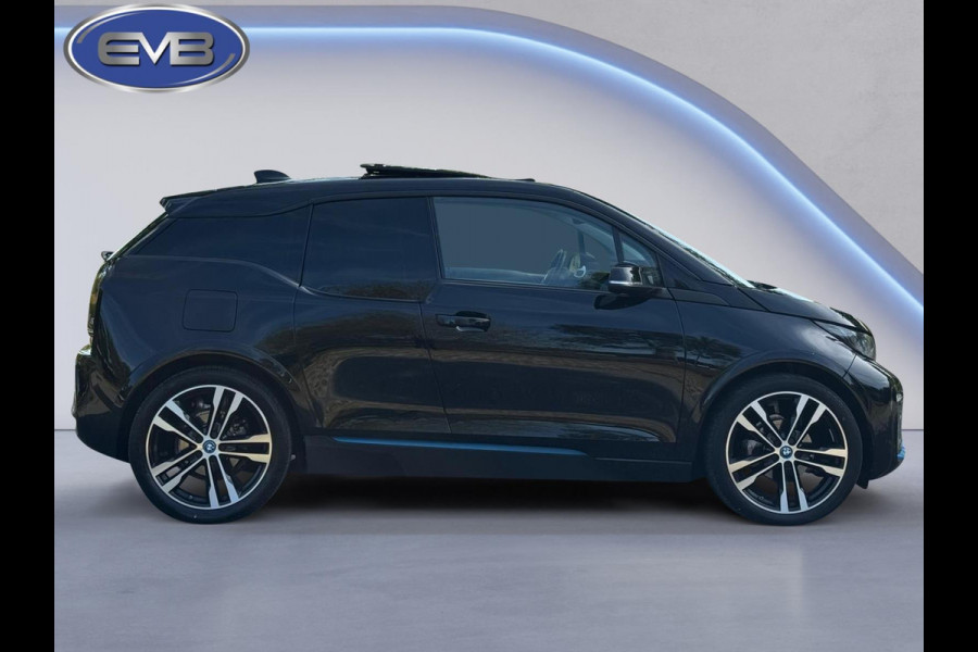 BMW i3 S 120Ah 42 kWh, panoramadak, harman/CARDON, achteruitrijcamera, 20 inch, vele opties