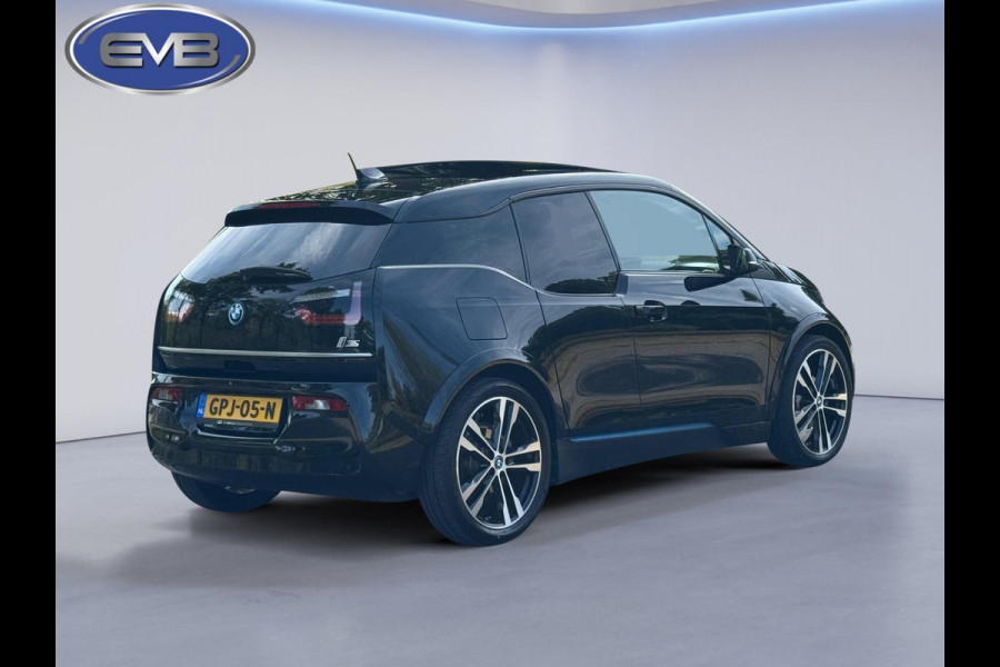 BMW i3 S 120Ah 42 kWh, panoramadak, harman/CARDON, achteruitrijcamera, 20 inch, vele opties