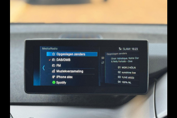 BMW i3 S 120Ah 42 kWh, panoramadak, harman/CARDON, achteruitrijcamera, 20 inch, vele opties