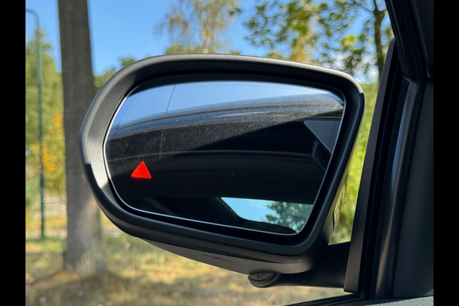 BMW i3 S 120Ah 42 kWh, panoramadak, harman/CARDON, achteruitrijcamera, 20 inch, vele opties