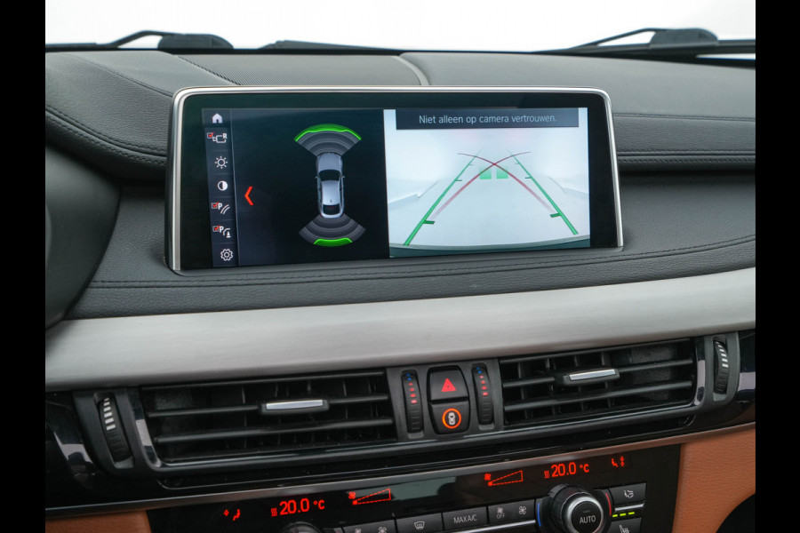 BMW X6 M50d M-Sport-Pack Innovation-Pack Aut. *PANO | LUXURY-LEATHER | FULL-LED | HARMAN/KARDON-SURROUND | MEMORY-PACK | TOPVIEW | HEAD-UP | NAVI-FULLMAP | SHIFT-PADDLES | CRUISE | HEATED-SPORTSEATS | 20''ALU* BMW X6 M50d M-Sport-Pack Innovation-Pack Aut. *PANO | LUXURY-LEATHER | FULL-LED | HARMAN/KARDON-SURROUND | MEMORY-PACK | TOPVIEW | HEAD-UP | NAVI-FULLMAP | SHIFT-PADDLES | CRUISE | HEATED-SPORTSEATS | 20''ALU*