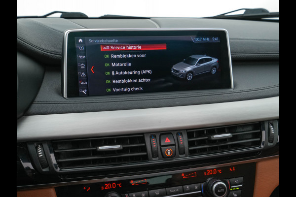 BMW X6 M50d M-Sport-Pack Innovation-Pack Aut. *PANO | LUXURY-LEATHER | FULL-LED | HARMAN/KARDON-SURROUND | MEMORY-PACK | TOPVIEW | HEAD-UP | NAVI-FULLMAP | SHIFT-PADDLES | CRUISE | HEATED-SPORTSEATS | 20''ALU* BMW X6 M50d M-Sport-Pack Innovation-Pack Aut. *PANO | LUXURY-LEATHER | FULL-LED | HARMAN/KARDON-SURROUND | MEMORY-PACK | TOPVIEW | HEAD-UP | NAVI-FULLMAP | SHIFT-PADDLES | CRUISE | HEATED-SPORTSEATS | 20''ALU*