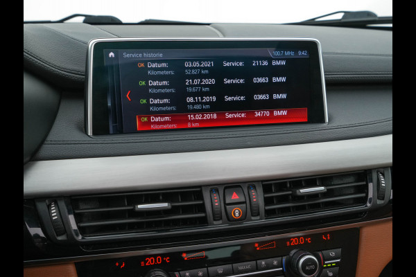 BMW X6 M50d M-Sport-Pack Innovation-Pack Aut. *PANO | LUXURY-LEATHER | FULL-LED | HARMAN/KARDON-SURROUND | MEMORY-PACK | TOPVIEW | HEAD-UP | NAVI-FULLMAP | SHIFT-PADDLES | CRUISE | HEATED-SPORTSEATS | 20''ALU* BMW X6 M50d M-Sport-Pack Innovation-Pack Aut. *PANO | LUXURY-LEATHER | FULL-LED | HARMAN/KARDON-SURROUND | MEMORY-PACK | TOPVIEW | HEAD-UP | NAVI-FULLMAP | SHIFT-PADDLES | CRUISE | HEATED-SPORTSEATS | 20''ALU*