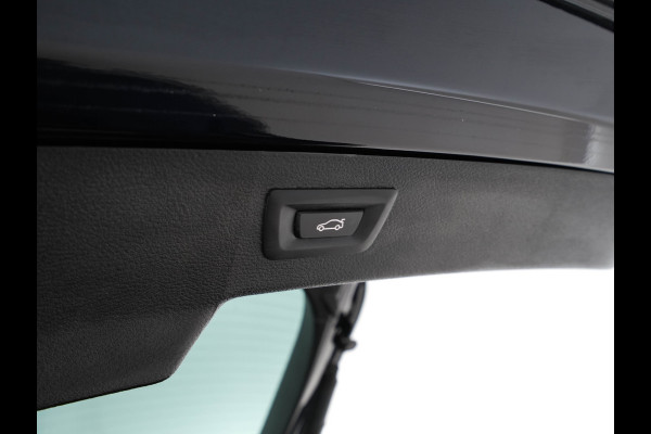 BMW X6 M50d M-Sport-Pack Innovation-Pack Aut. *PANO | LUXURY-LEATHER | FULL-LED | HARMAN/KARDON-SURROUND | MEMORY-PACK | TOPVIEW | HEAD-UP | NAVI-FULLMAP | SHIFT-PADDLES | CRUISE | HEATED-SPORTSEATS | 20''ALU* BMW X6 M50d M-Sport-Pack Innovation-Pack Aut. *PANO | LUXURY-LEATHER | FULL-LED | HARMAN/KARDON-SURROUND | MEMORY-PACK | TOPVIEW | HEAD-UP | NAVI-FULLMAP | SHIFT-PADDLES | CRUISE | HEATED-SPORTSEATS | 20''ALU*