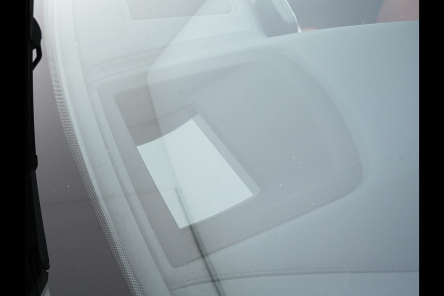 BMW X6 M50d M-Sport-Pack Innovation-Pack Aut. *PANO | LUXURY-LEATHER | FULL-LED | HARMAN/KARDON-SURROUND | MEMORY-PACK | TOPVIEW | HEAD-UP | NAVI-FULLMAP | SHIFT-PADDLES | CRUISE | HEATED-SPORTSEATS | 20''ALU* BMW X6 M50d M-Sport-Pack Innovation-Pack Aut. *PANO | LUXURY-LEATHER | FULL-LED | HARMAN/KARDON-SURROUND | MEMORY-PACK | TOPVIEW | HEAD-UP | NAVI-FULLMAP | SHIFT-PADDLES | CRUISE | HEATED-SPORTSEATS | 20''ALU*