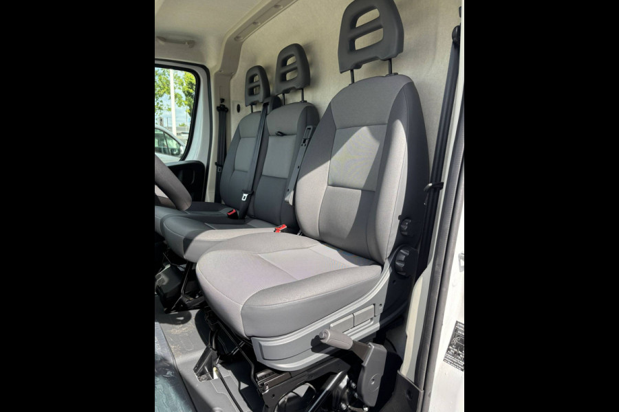 Fiat Ducato 35 L3H2 180 PK (BPM VRIJ) AIRCO CRUISE CONTROL CAMERA ACHTER GROOT NAVIGATIE SCHERM 270 GRADEN ACHTERDEUREN