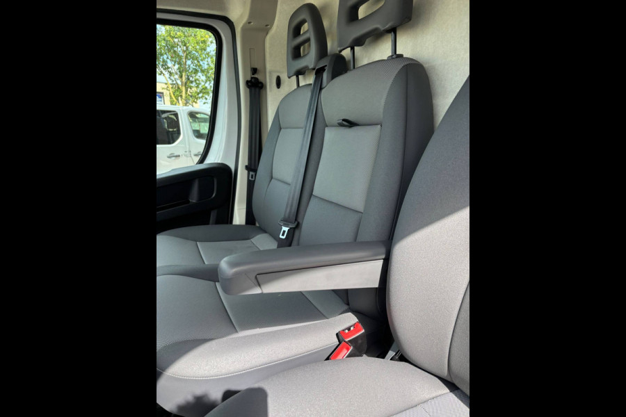 Fiat Ducato 35 L3H2 180 PK (BPM VRIJ) AIRCO CRUISE CONTROL CAMERA ACHTER GROOT NAVIGATIE SCHERM 270 GRADEN ACHTERDEUREN
