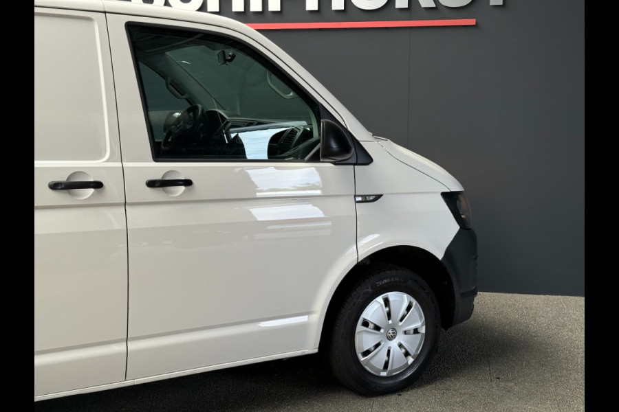 Volkswagen Transporter T6 150pk L2H1 Deurtjes ,Airco trekhaak bpm vrij