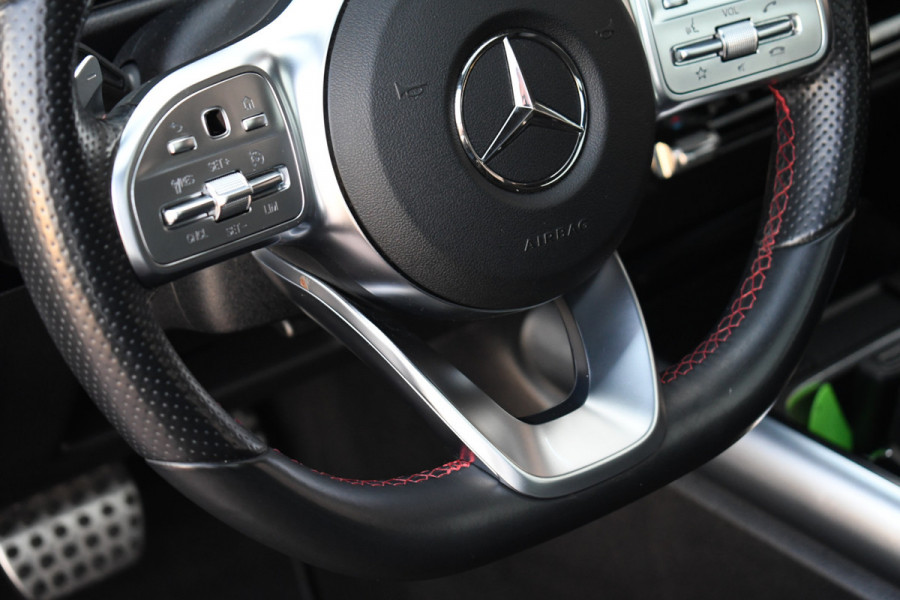 Mercedes-Benz GLA 250 e AMG Pano Night Camera