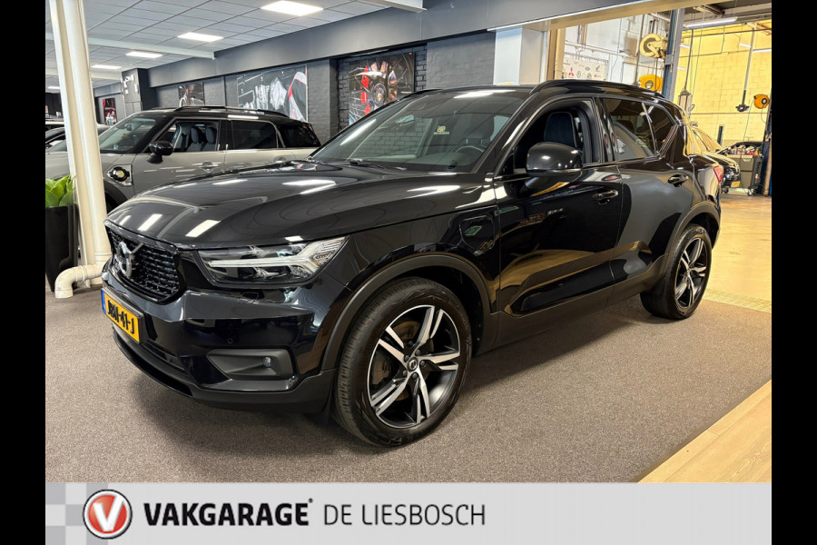 Volvo XC40 1.5 T5 Recharge Inscription / Panoramadak / pilot-assist / trekhaak / harman-kardon