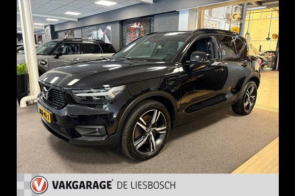 Volvo XC40 1.5 T5 Recharge Inscription / Panoramadak / pilot-assist / trekhaak / harman-kardon