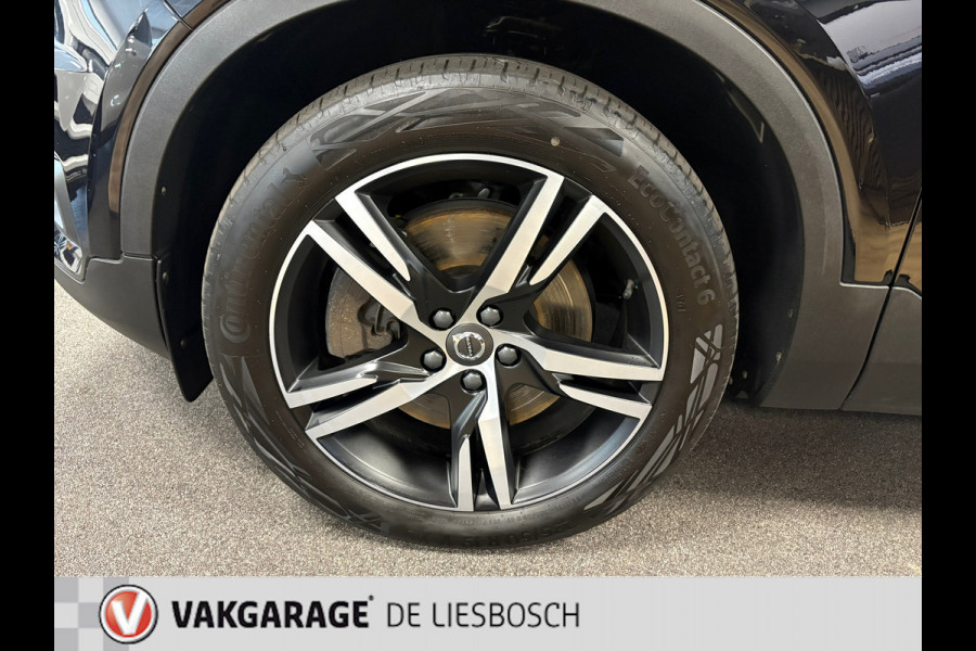 Volvo XC40 1.5 T5 Recharge Inscription / Panoramadak / pilot-assist / trekhaak / harman-kardon