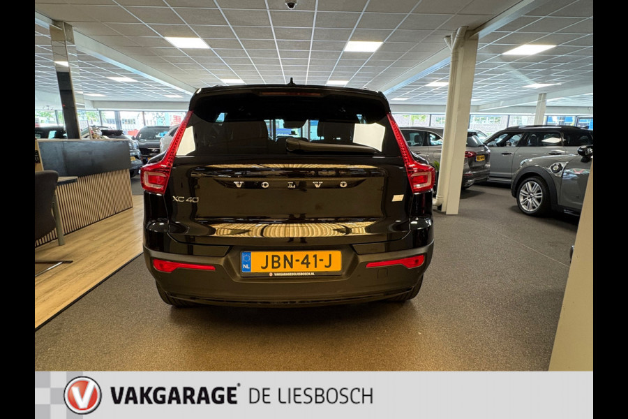 Volvo XC40 1.5 T5 Recharge Inscription / Panoramadak / pilot-assist / trekhaak / harman-kardon