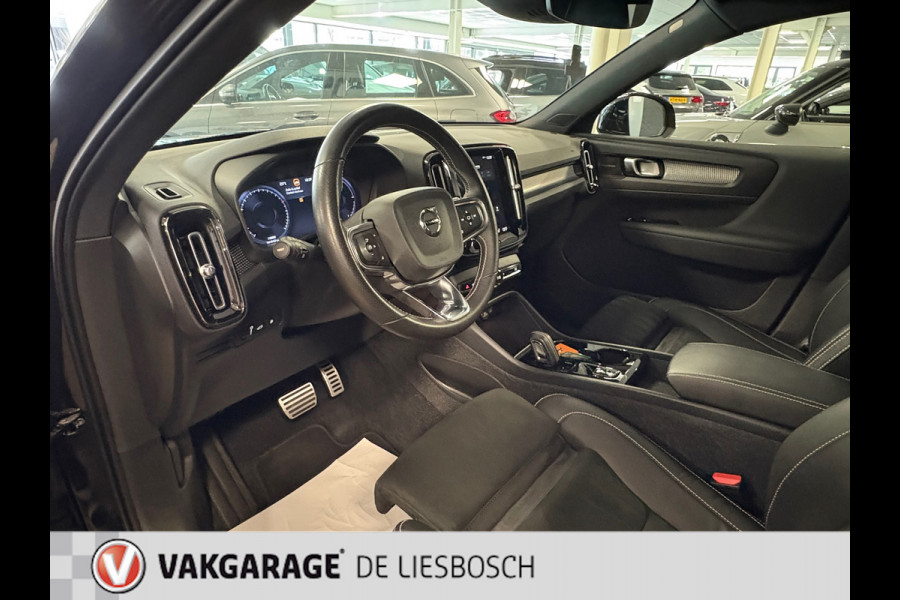 Volvo XC40 1.5 T5 Recharge Inscription / Panoramadak / pilot-assist / trekhaak / harman-kardon
