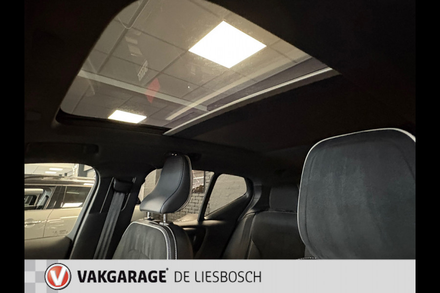 Volvo XC40 1.5 T5 Recharge Inscription / Panoramadak / pilot-assist / trekhaak / harman-kardon