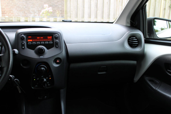 Toyota Aygo 1.0 VVT-i x-fun Airco Bluetooth Nap