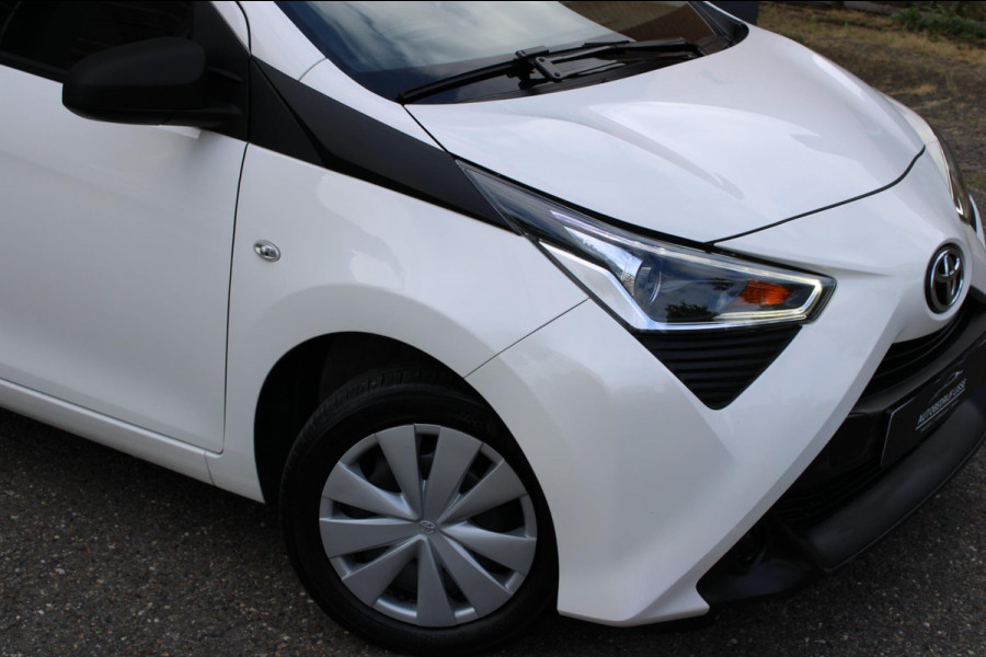 Toyota Aygo 1.0 VVT-i x-fun Airco Bluetooth Nap