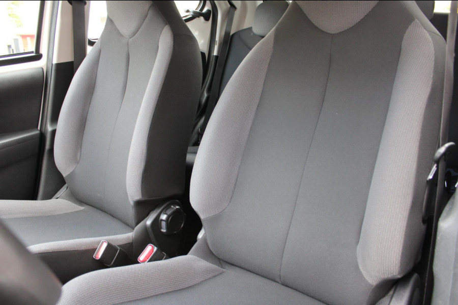 Toyota Aygo 1.0 VVT-i x-fun Airco Bluetooth Nap