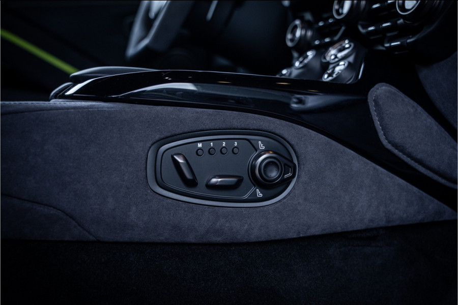 Aston Martin Vantage 4.0 V8 F1 Edition | Carbon | Aerokit | Memory | 360c