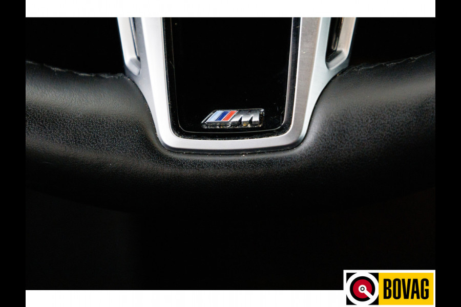 BMW X1 xDrive25e M-sport 245 PK | Stoelverwarming + massage | Stuurverwarming | Navigatie Keyless, Winterset, Elektrische achterklep, Privacy glas, App-connect, Cruise, Led