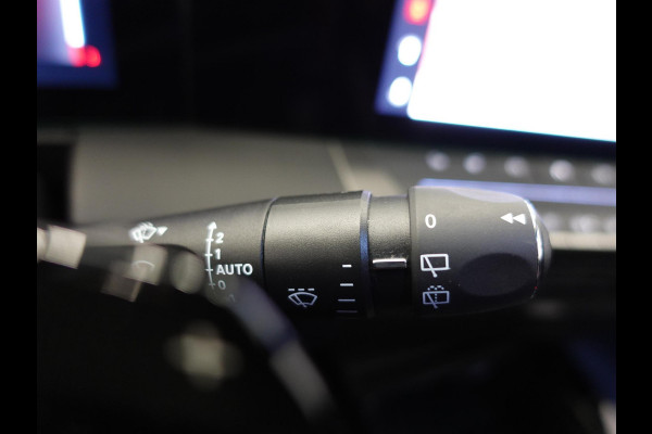 Opel Astra 1.2 GS Line Automaat Opel Astra 1.2 GS Line | Climate control | Adaptive cruise control | LED | Voorstoelen verwarmd | Stuurwiel verwarmd | Achteruitrij camera 360* | Sfeer verlichting | Apple carplay/ Andriod auto