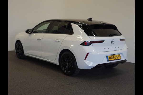 Opel Astra 1.2 GS Line Automaat Opel Astra 1.2 GS Line | Climate control | Adaptive cruise control | LED | Voorstoelen verwarmd | Stuurwiel verwarmd | Achteruitrij camera 360* | Sfeer verlichting | Apple carplay/ Andriod auto