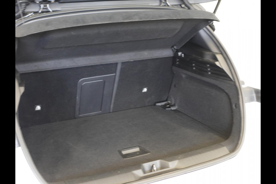 Opel Astra 1.2 GS Line Automaat Opel Astra 1.2 GS Line | Climate control | Adaptive cruise control | LED | Voorstoelen verwarmd | Stuurwiel verwarmd | Achteruitrij camera 360* | Sfeer verlichting | Apple carplay/ Andriod auto
