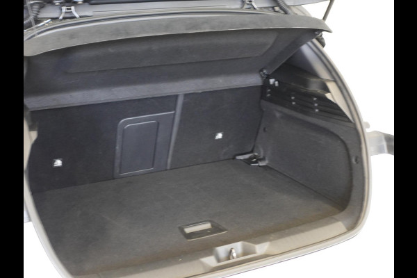 Opel Astra 1.2 GS Line Automaat Opel Astra 1.2 GS Line | Climate control | Adaptive cruise control | LED | Voorstoelen verwarmd | Stuurwiel verwarmd | Achteruitrij camera 360* | Sfeer verlichting | Apple carplay/ Andriod auto