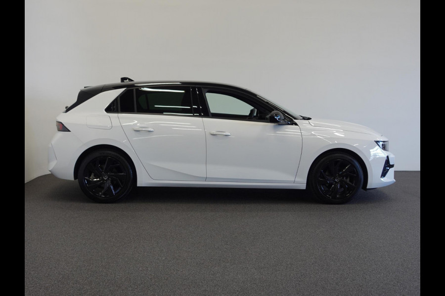 Opel Astra 1.2 GS Line Automaat Opel Astra 1.2 GS Line | Climate control | Adaptive cruise control | LED | Voorstoelen verwarmd | Stuurwiel verwarmd | Achteruitrij camera 360* | Sfeer verlichting | Apple carplay/ Andriod auto